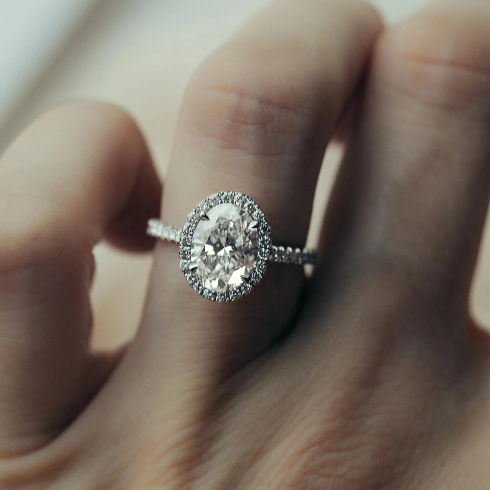 Aurora Pavé Halo Ring With Oval Cut - Image 3