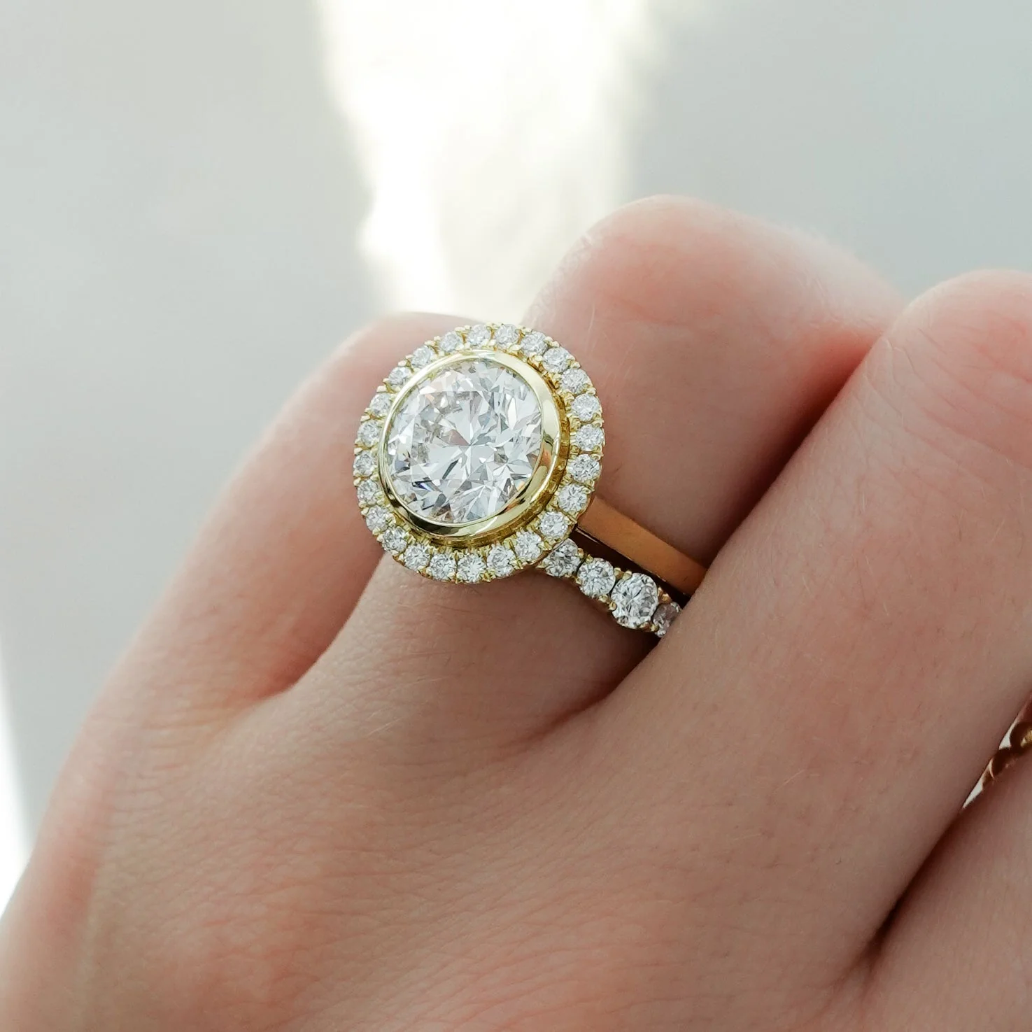 Bezel Set Halo Engagement Ring With Round Cut Diamond - Image 7