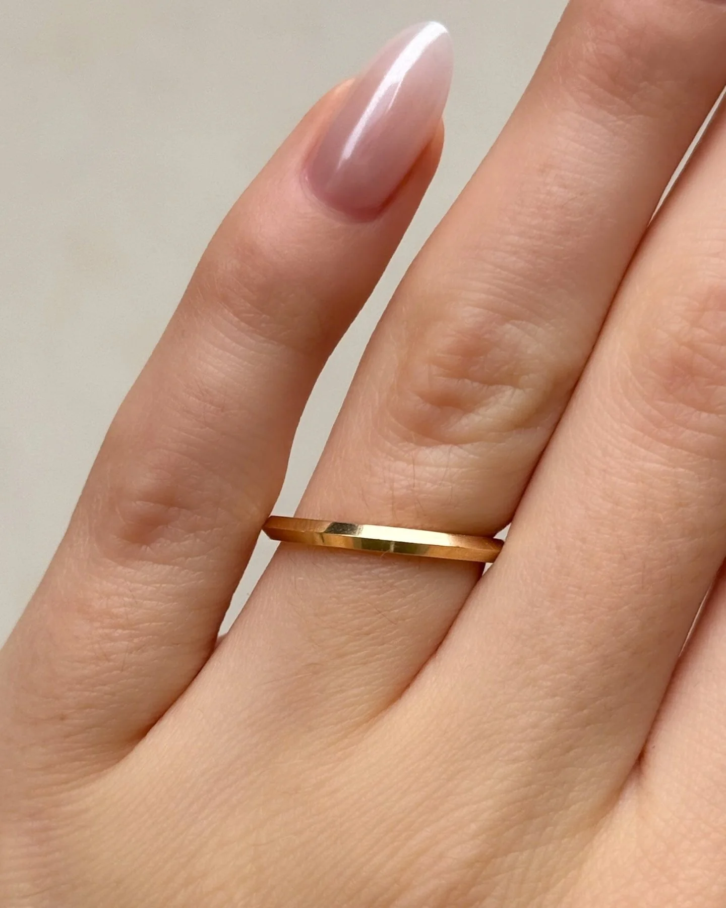 Butter Knife Edge Ring (2mm) - Image 2