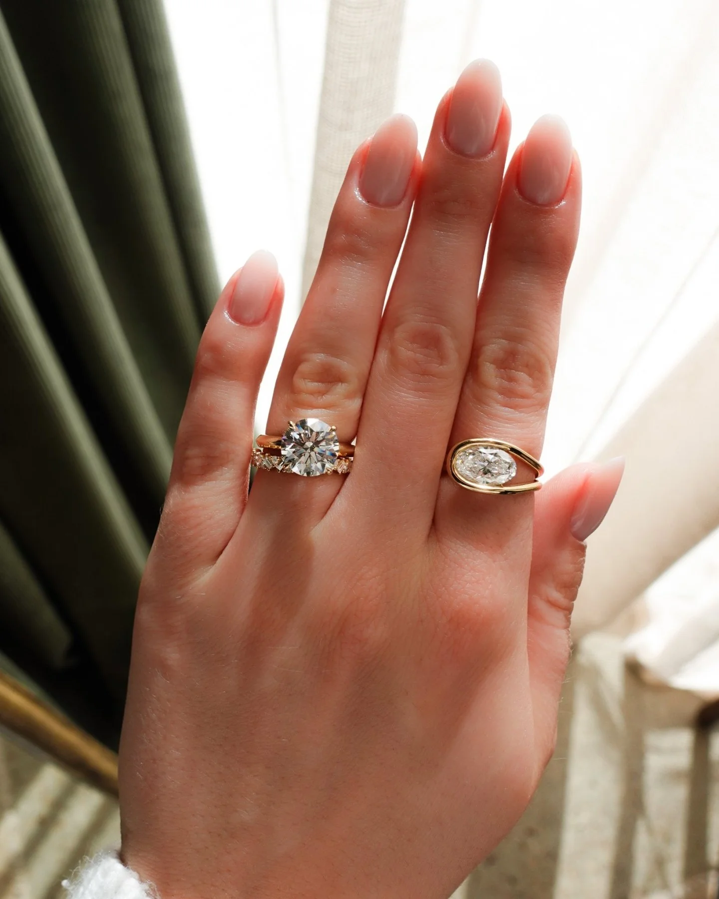 Butter Knife Solitaire Engagement Ring With Round Cut Diamond - Image 3