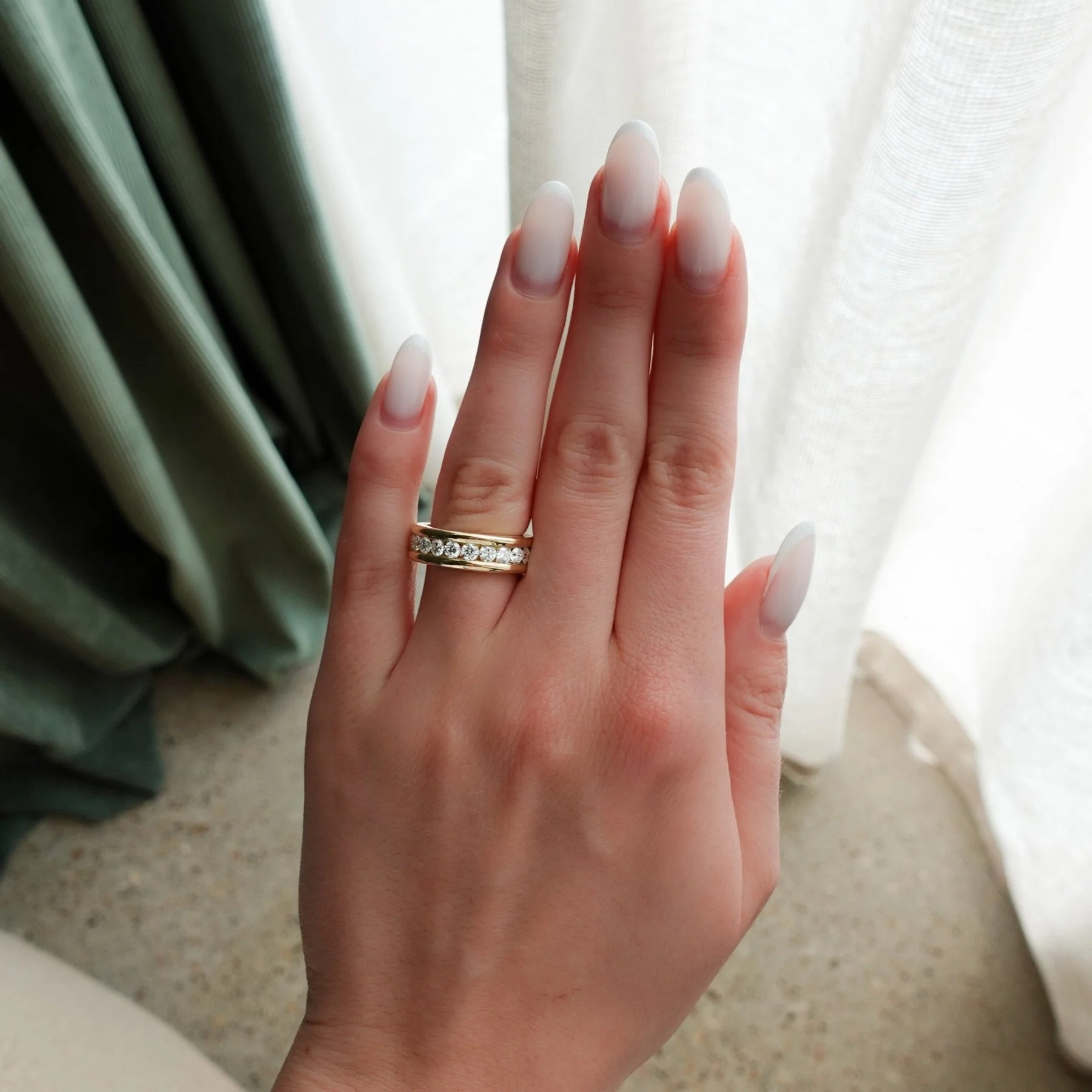 Chunky Channel Set Halfway Wedding band - Image 2