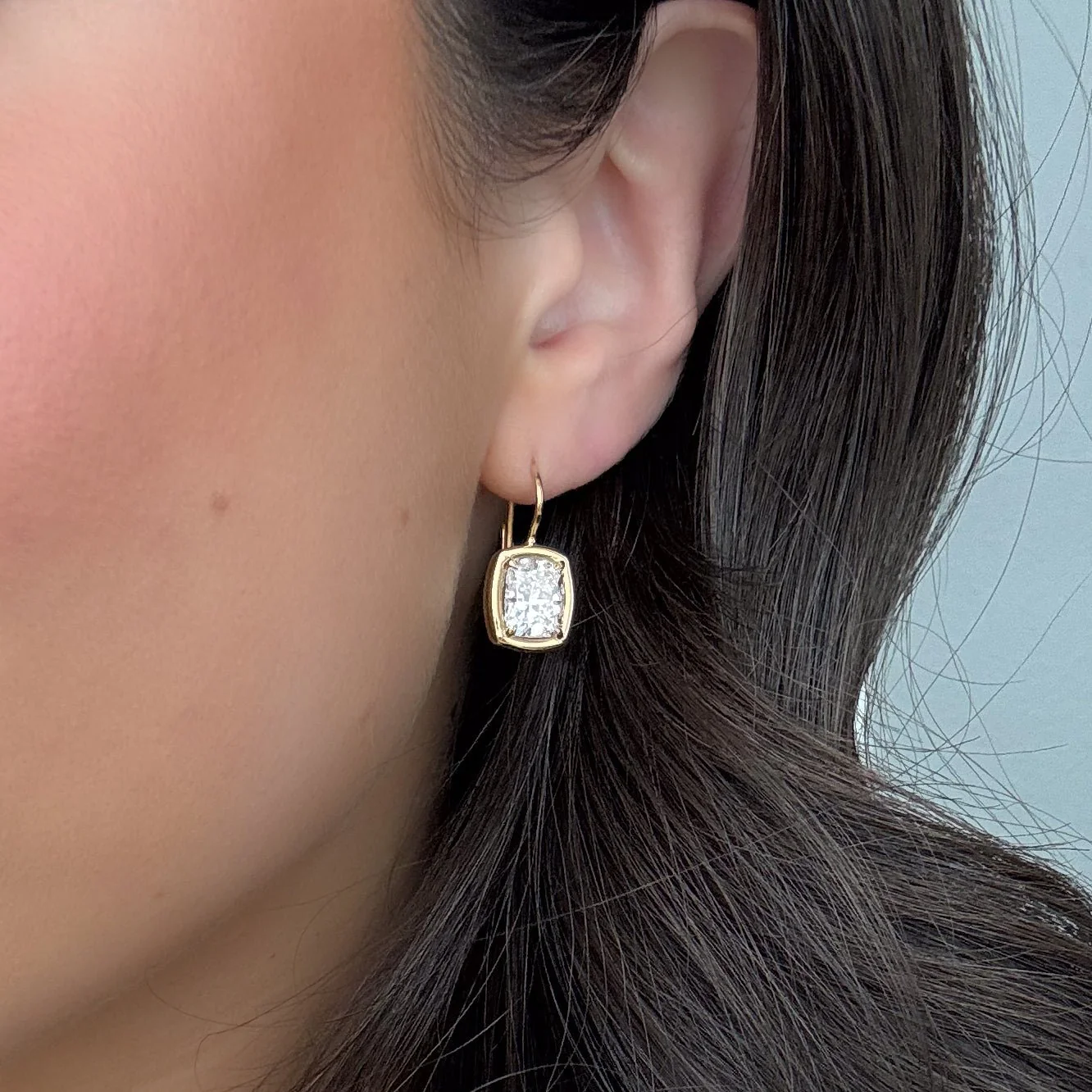 Club Dangle Earring with Elongated Cushion Cuts - Image 4