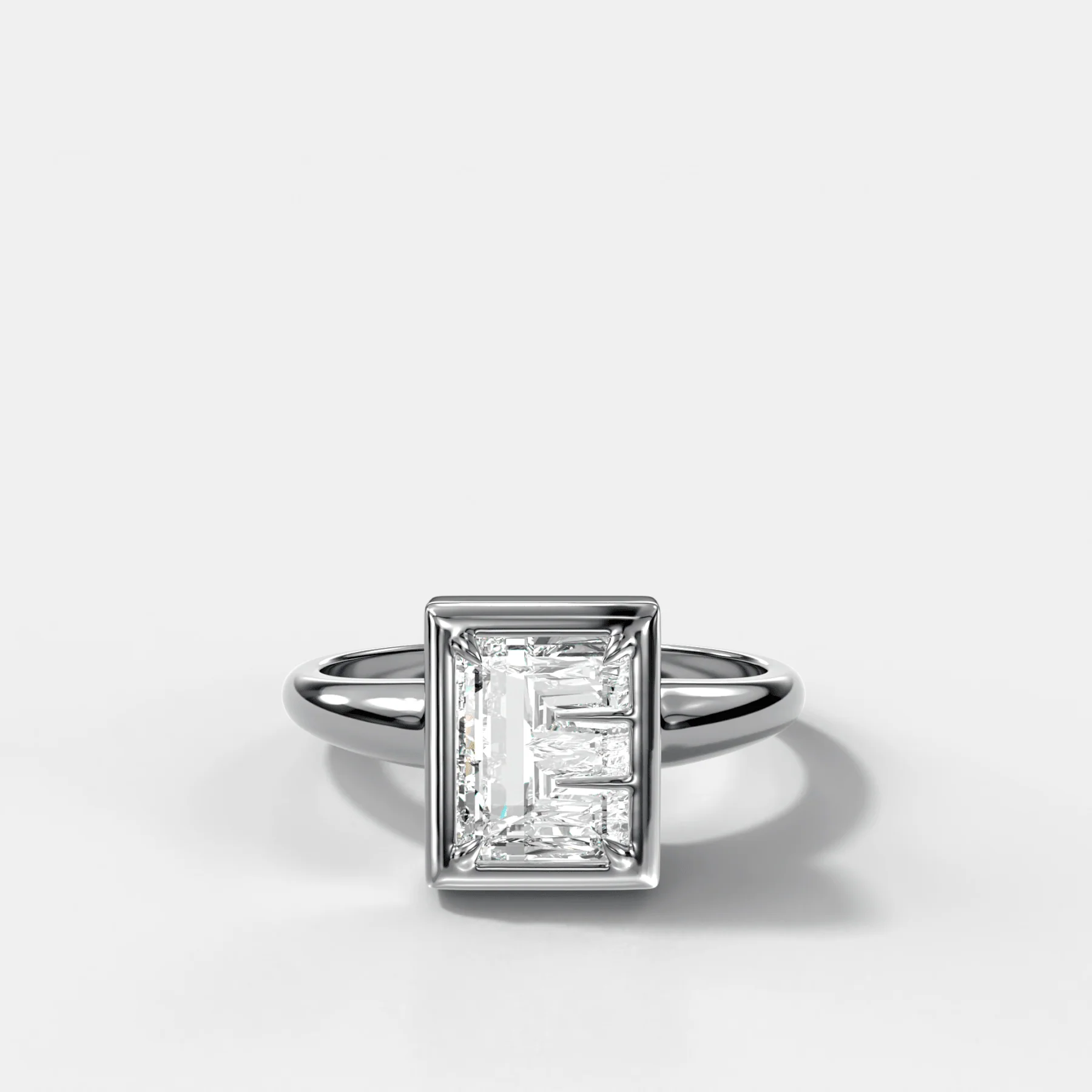 Club Diamond Initial Ring - Letter E - Image 3