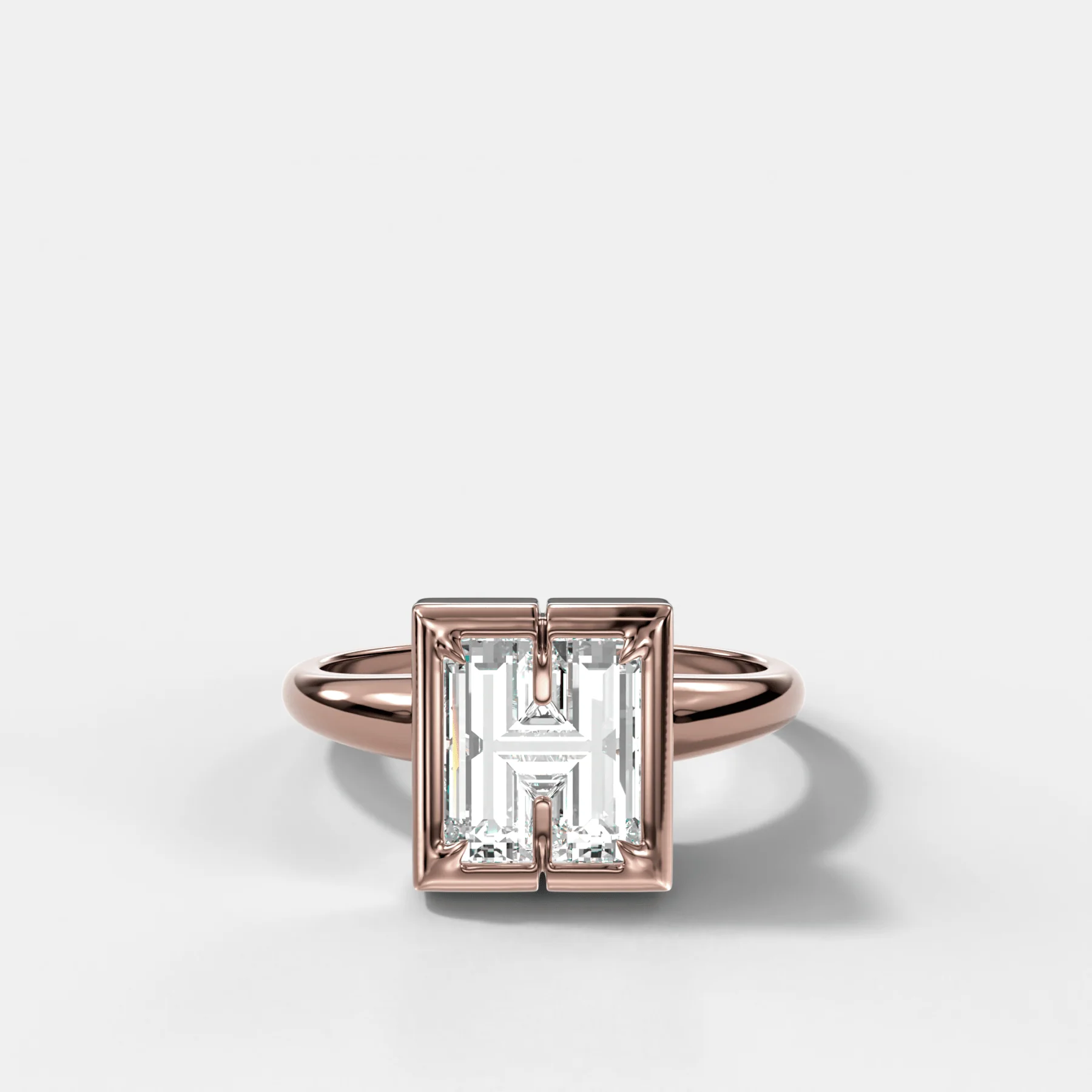 Club Diamond Initial Ring - Letter H - Image 4