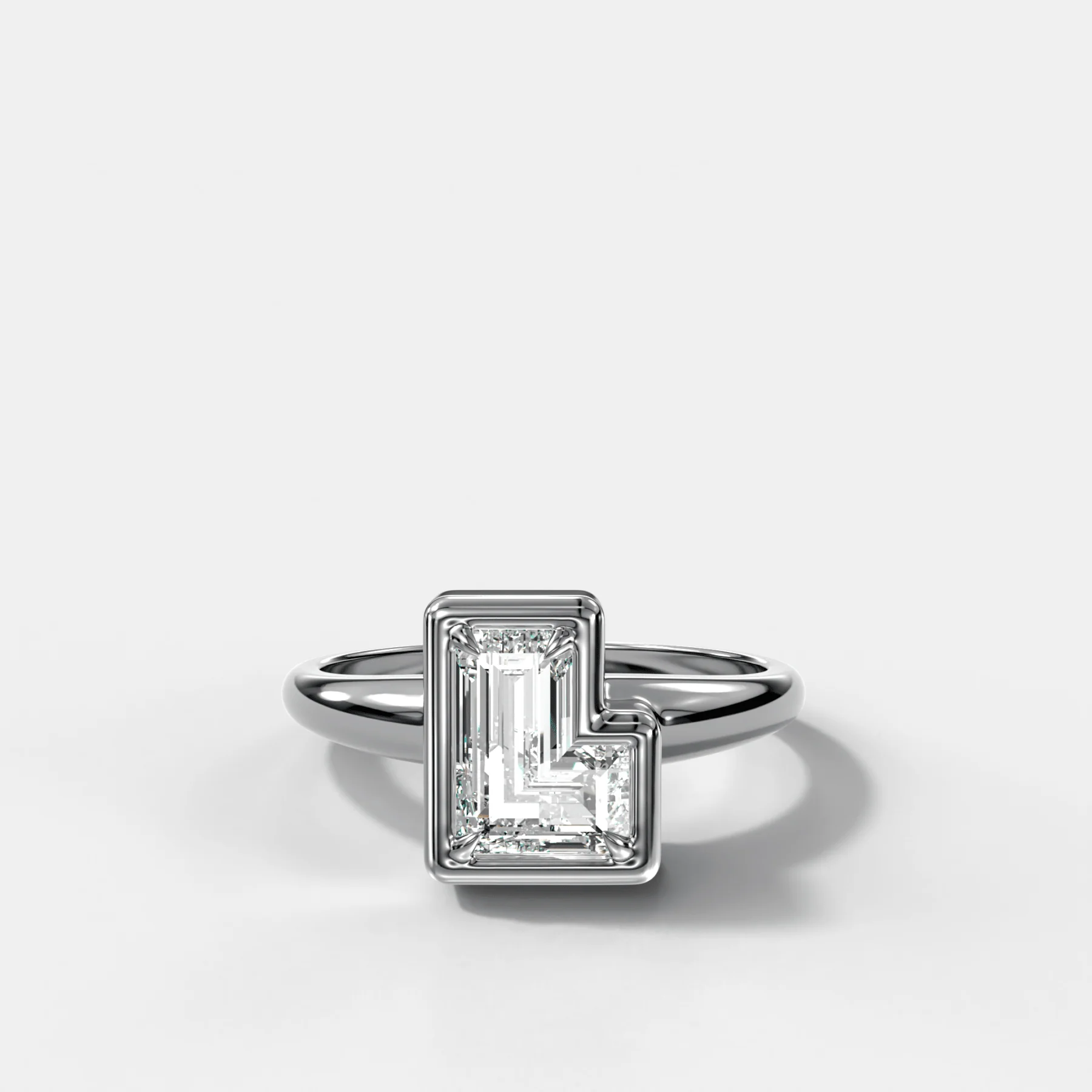 Club Diamond Initial Ring - Letter L - Image 3
