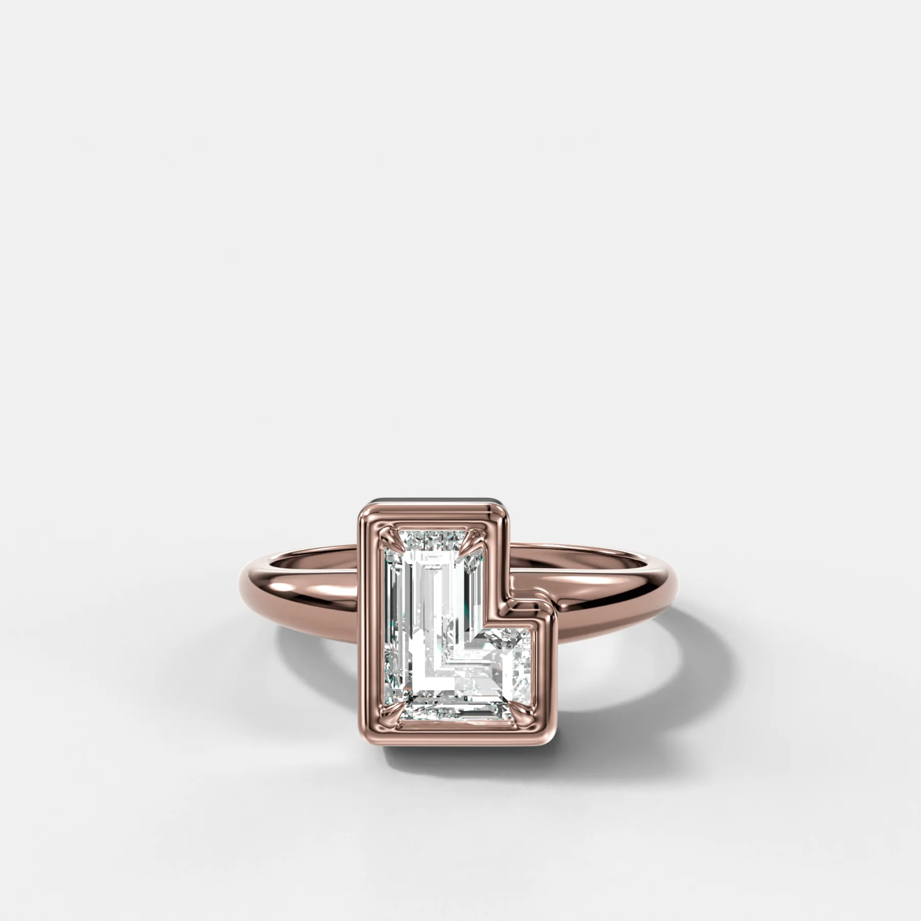 Club Diamond Initial Ring - Letter L - Image 4