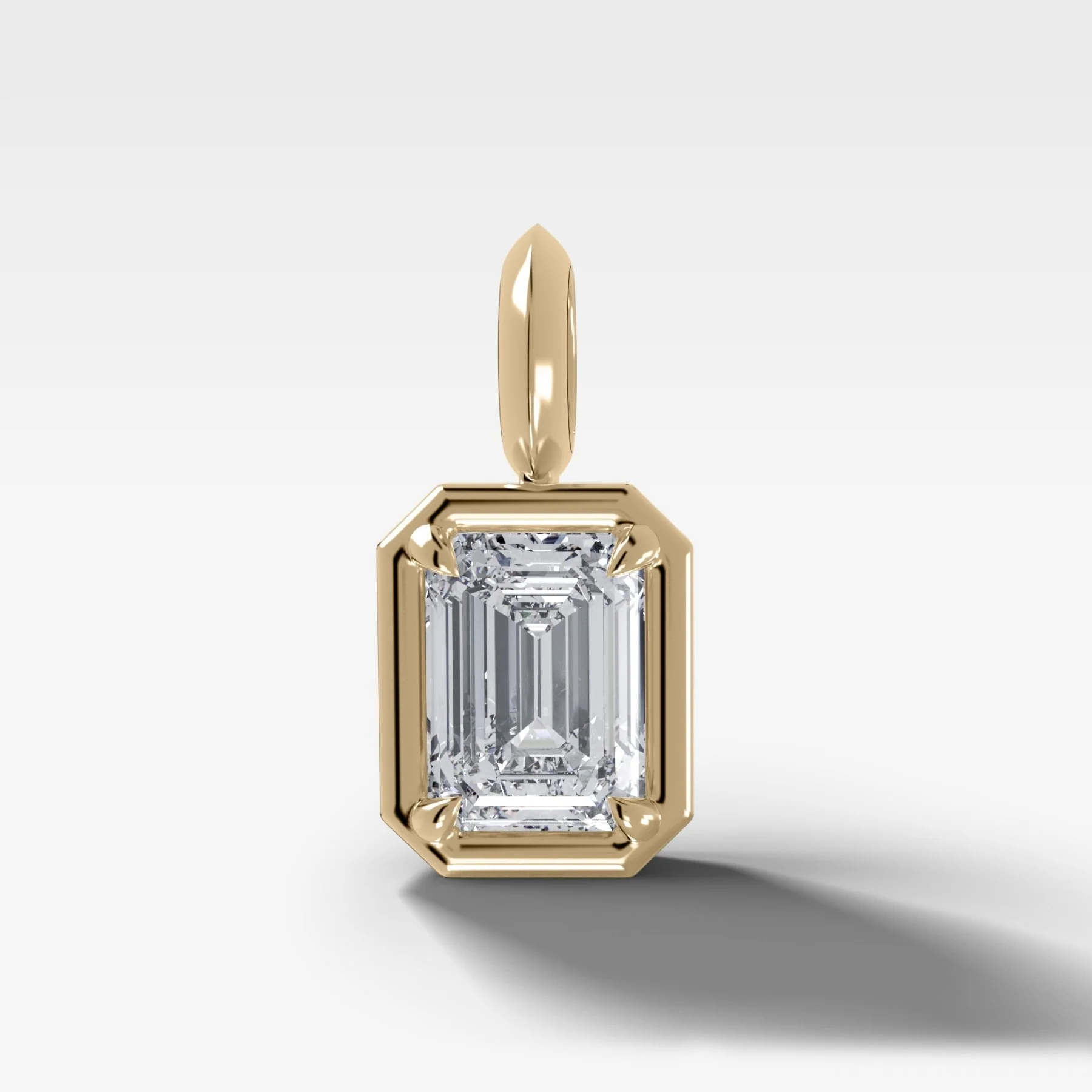 Club Emerald Attachable Diamond Pendant