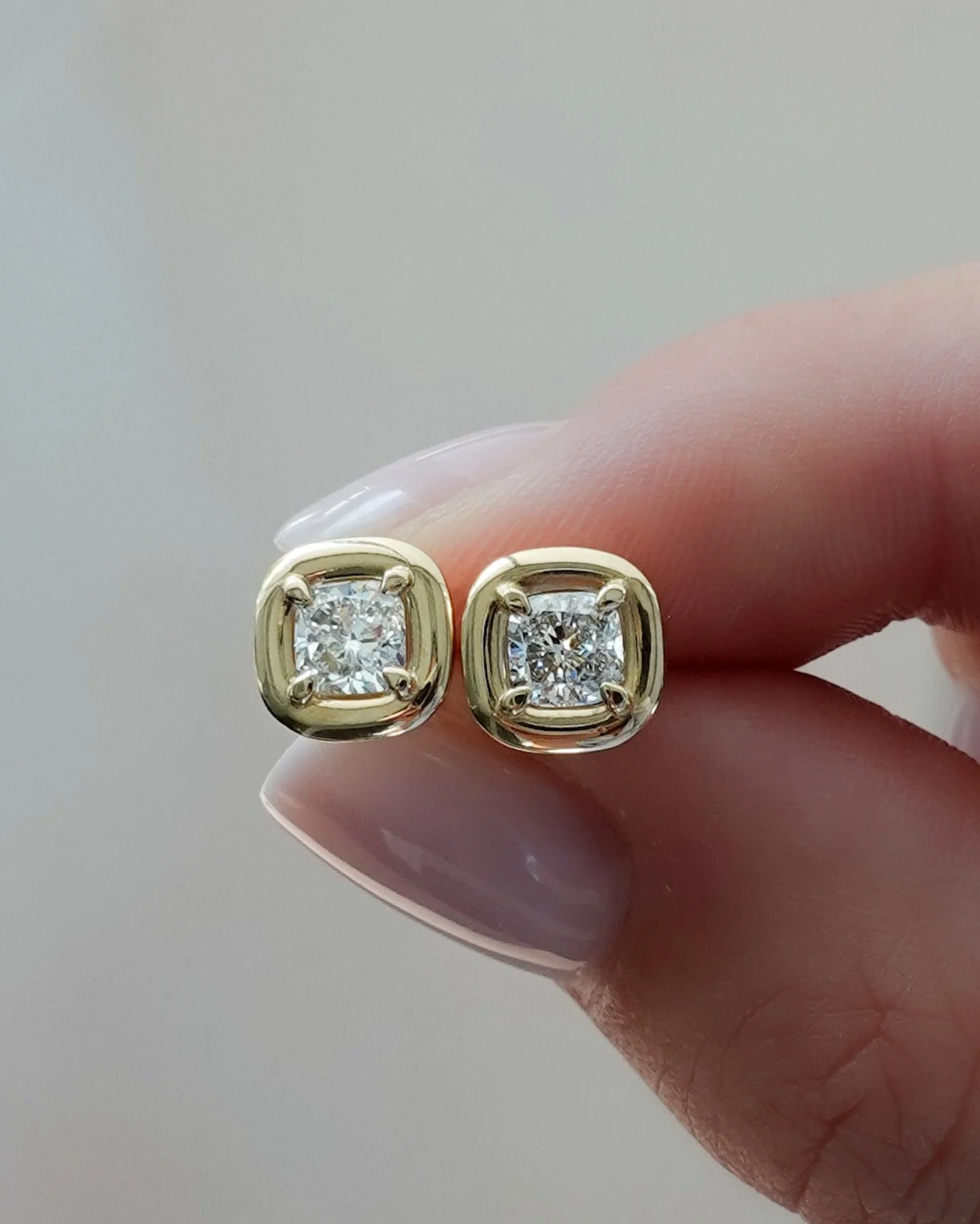Club Diamond Stud Earring with Cushion Cuts - Image 2