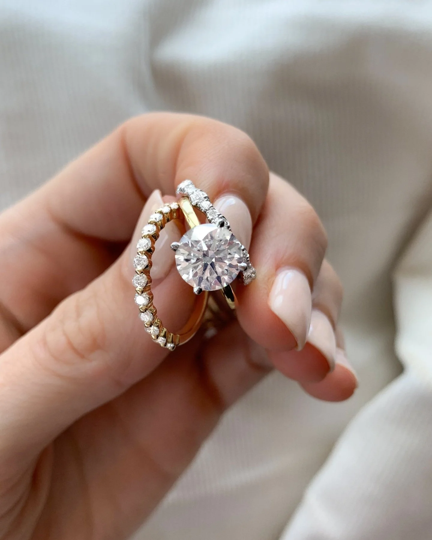 Crescent Solitaire Engagement Ring With Round Cut Diamond - Image 6