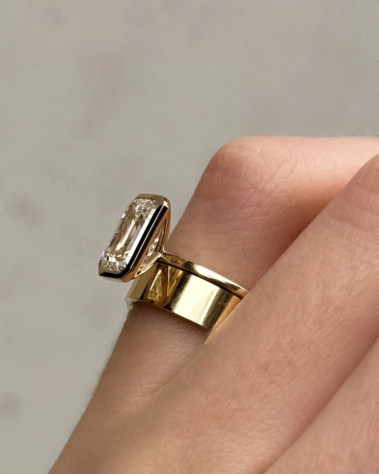 Finest Wedding Band (5mm) - Image 8