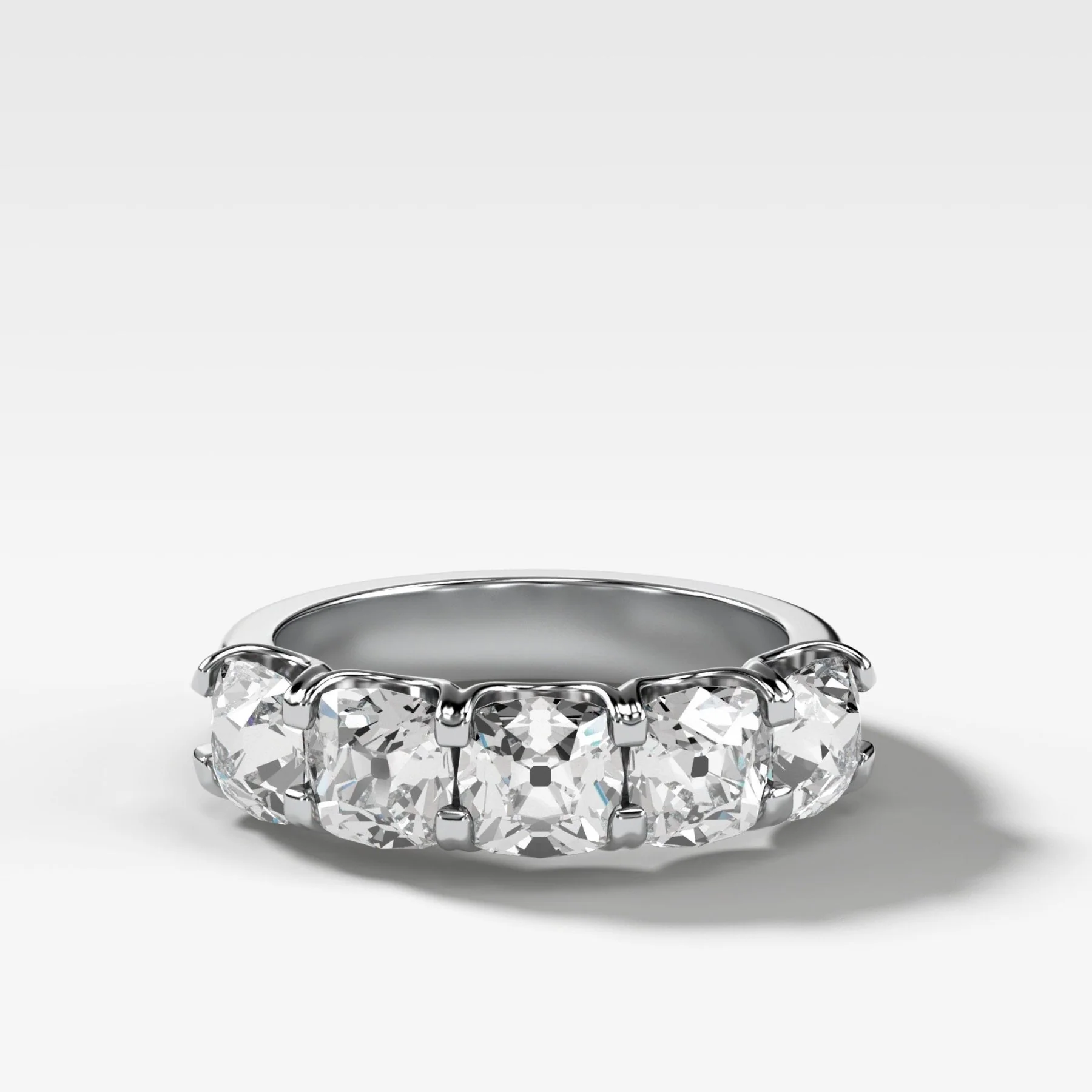 Five Stone Shared Prong Diamond Wedding Band With Old Mine Cuts (2.75ctw) - Image 2