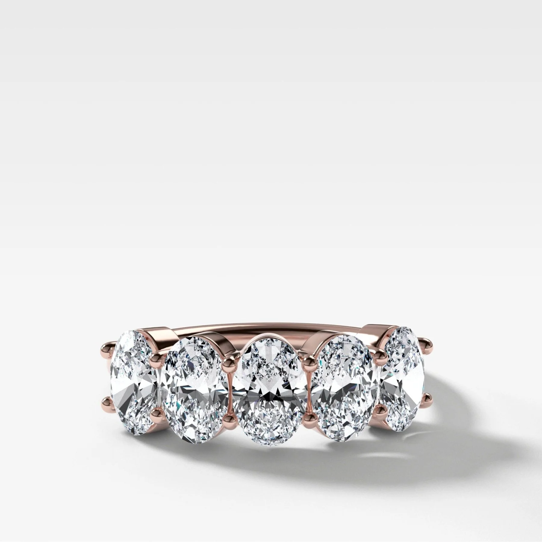 Five Stone Shared Prong Diamond Wedding Band With Oval Cuts (2.50ctw) - Image 5
