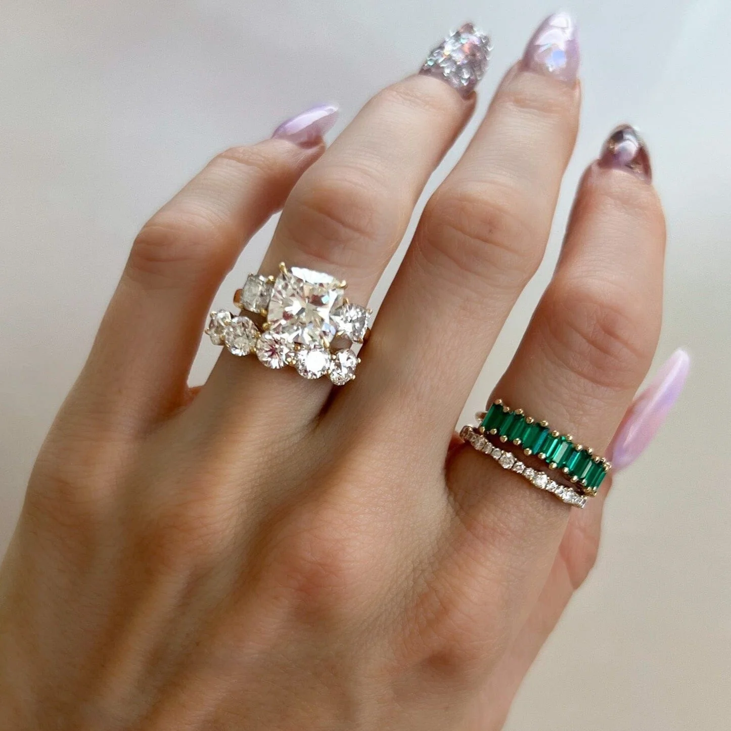 Green Emerald Baguette Wedding Band - Image 7