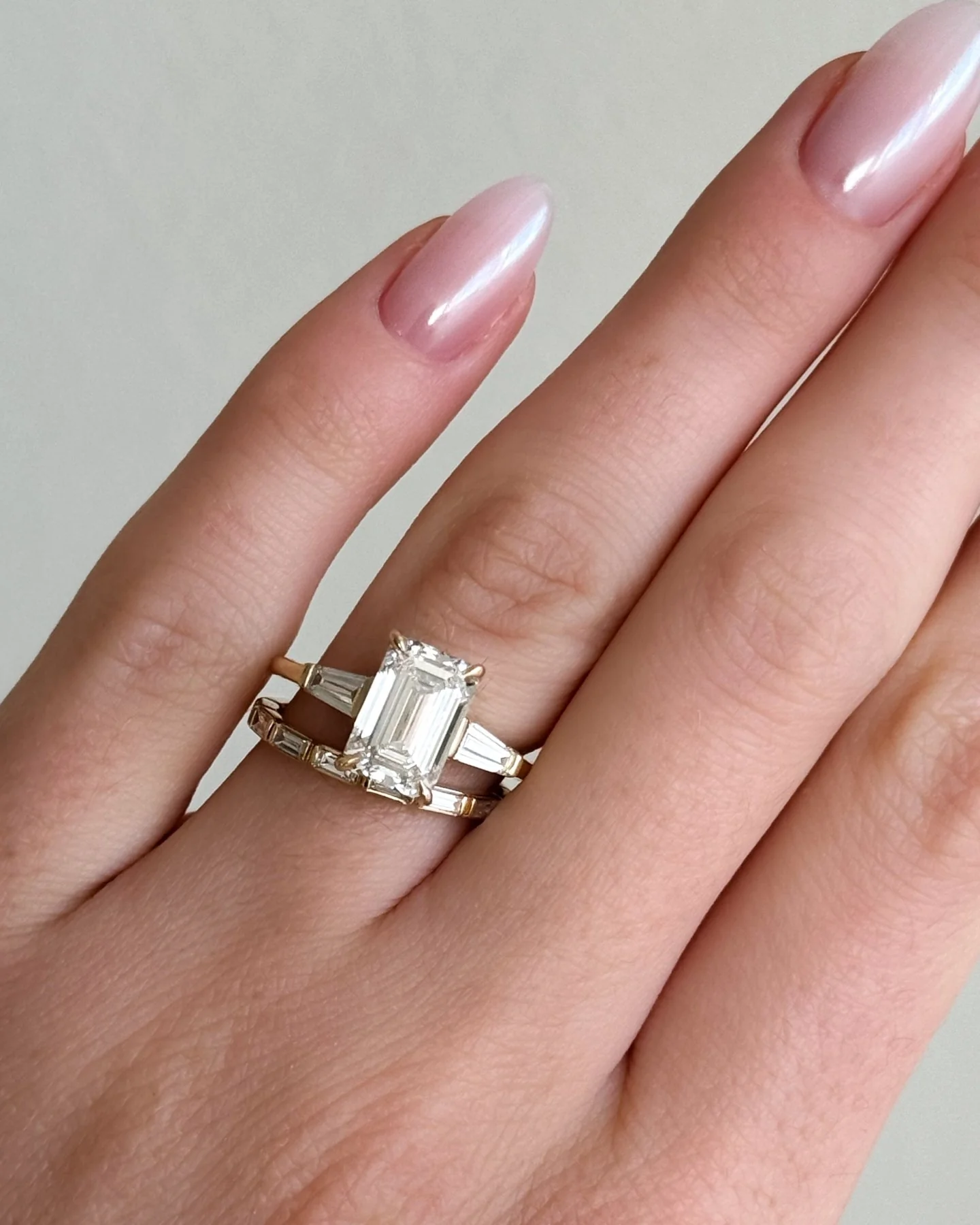 Iris Baguette Wedding Band - Image 2