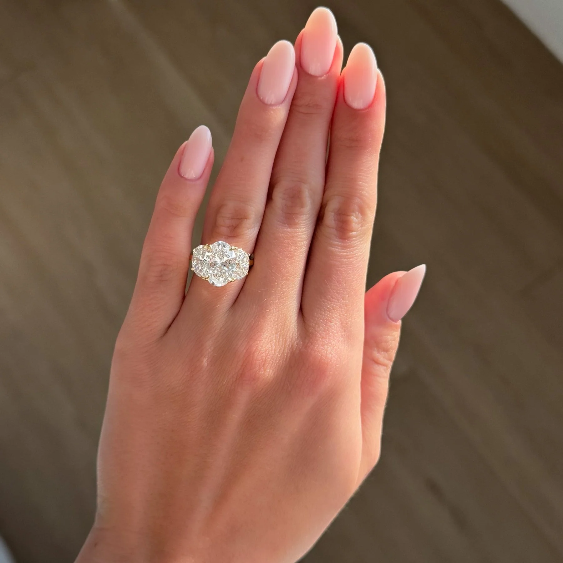 Jumbo Three Stone ring with Half Moon sides & an Oval Cut - Image 3