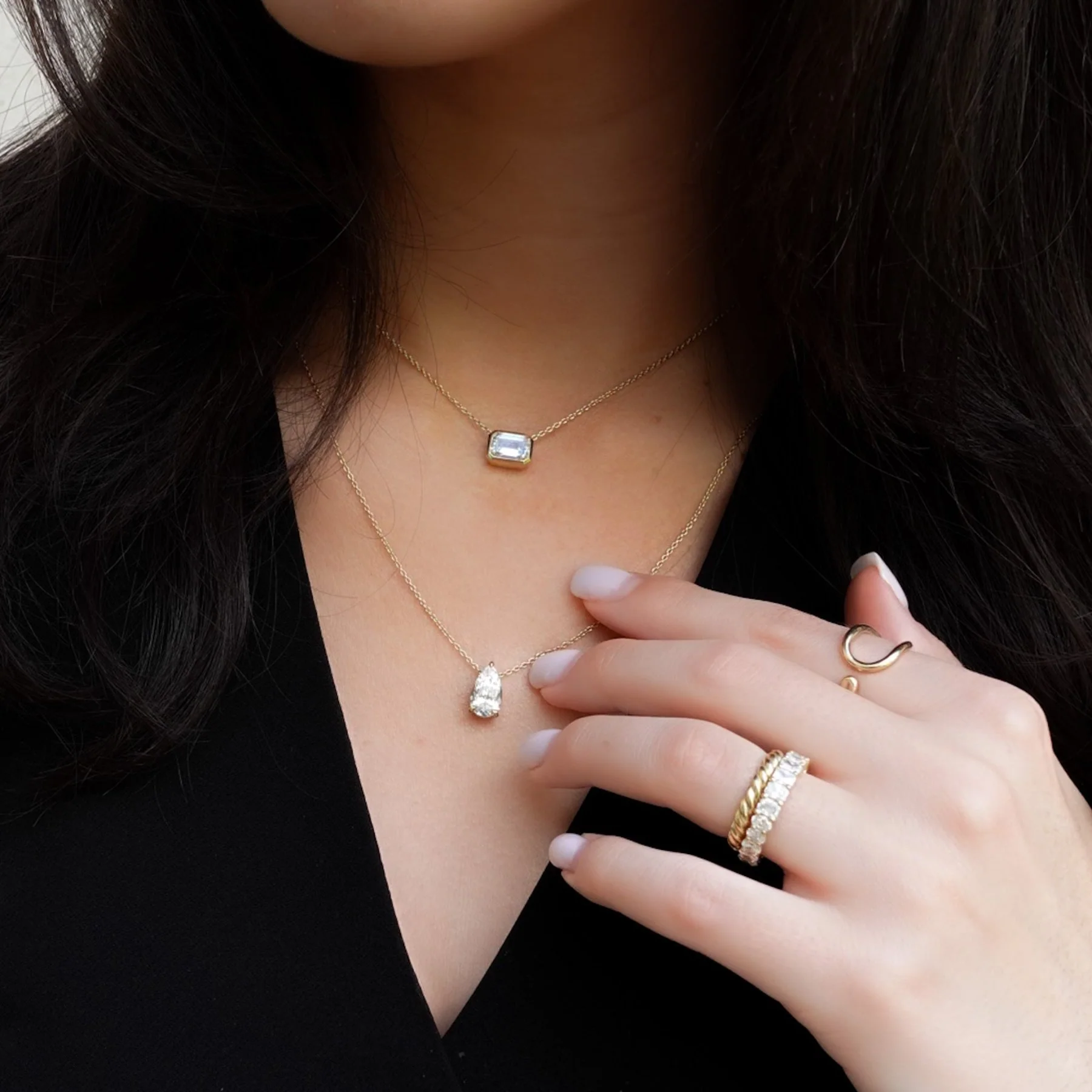 Pendant Necklace with Pear Cut Diamond - Image 5