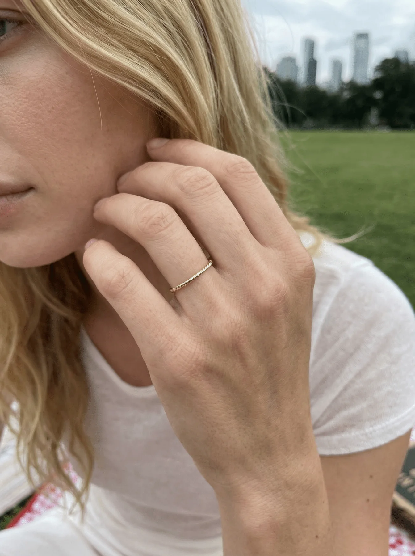 Rope Wedding Band (1.3mm) - Image 5