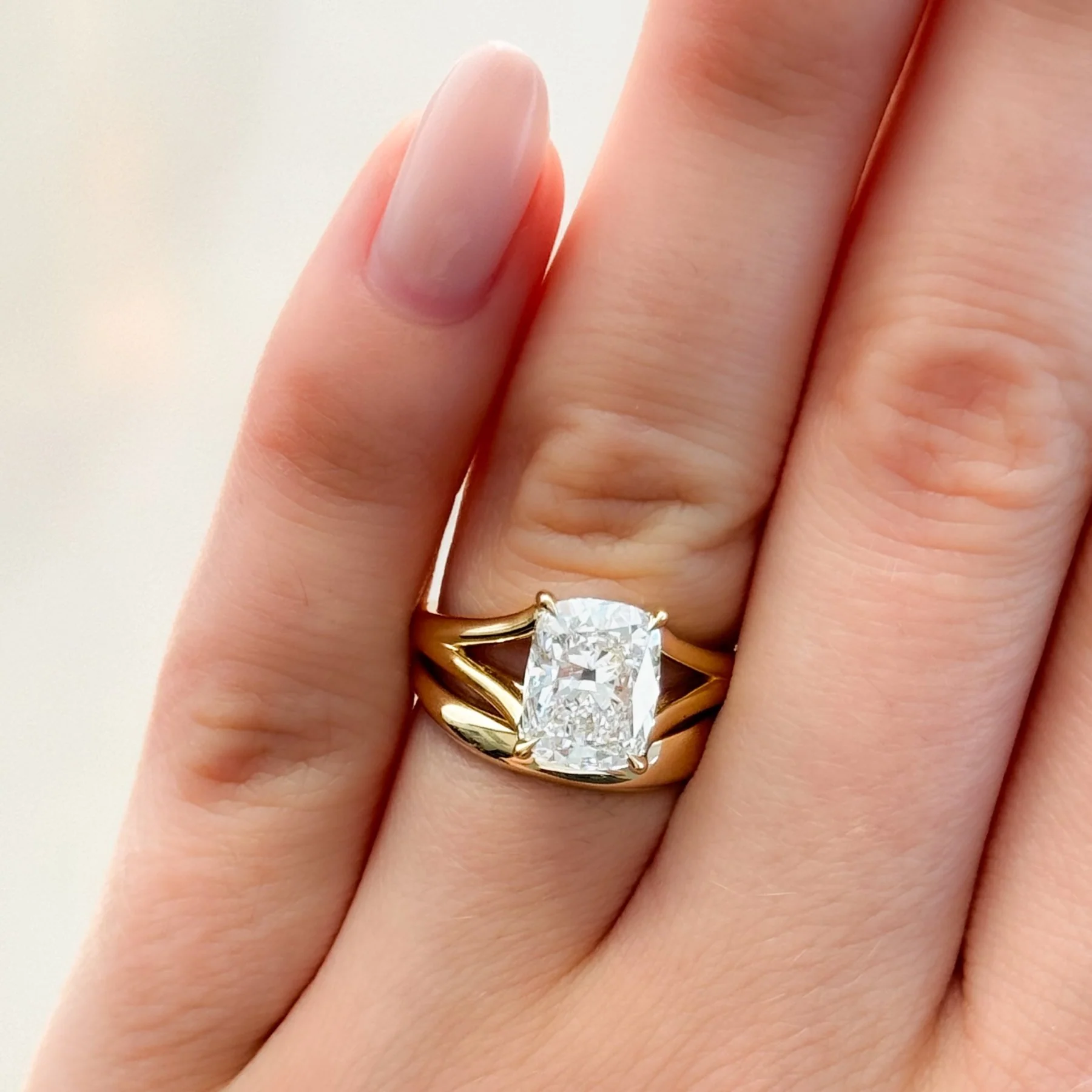 Split Shank Solitaire Engagement Ring with Elongated Cushion Cut Diamond - Image 3