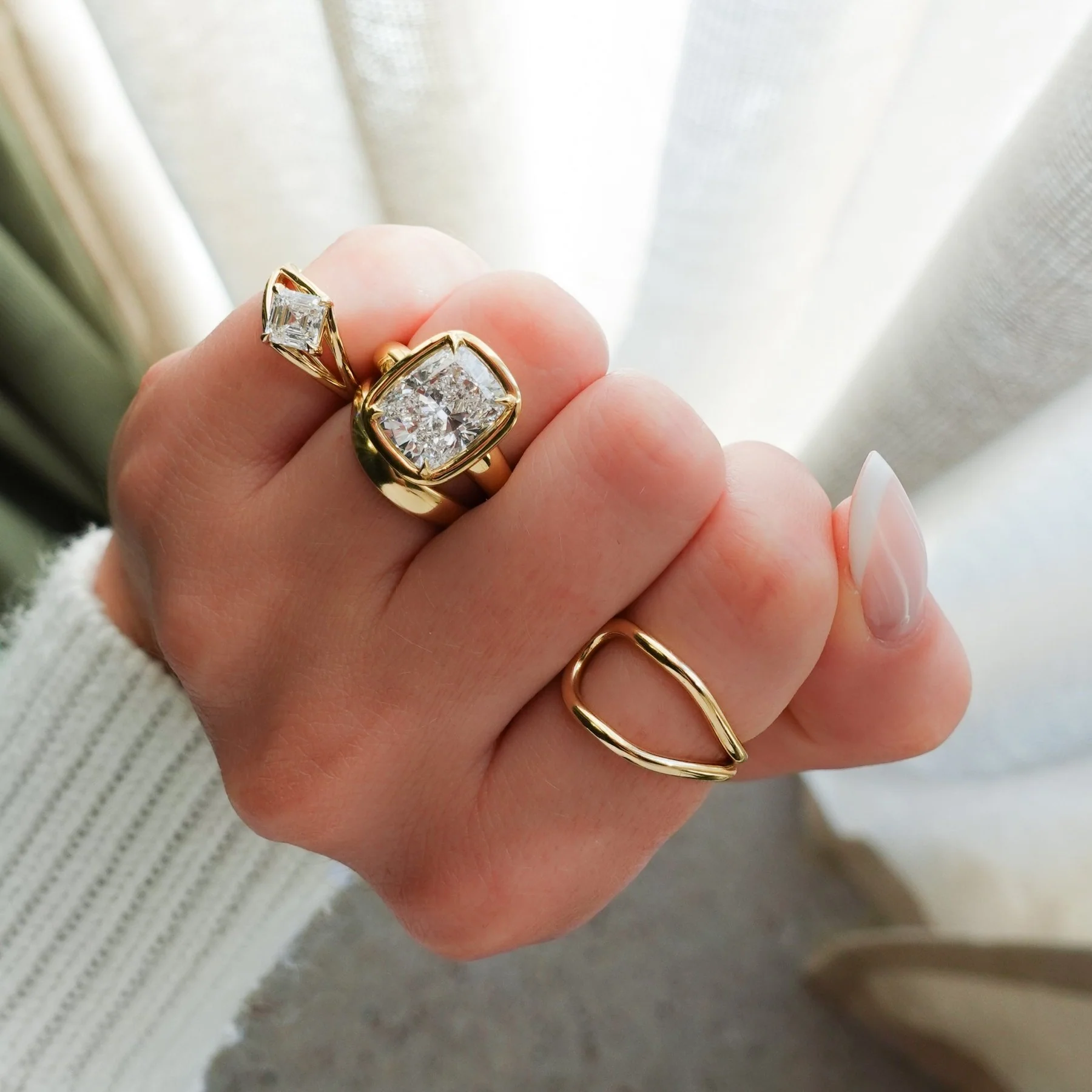 Split Shank Solitaire Engagement Ring with Tilted Lab Grown 1.04ct Asscher Cut Diamond - Image 3