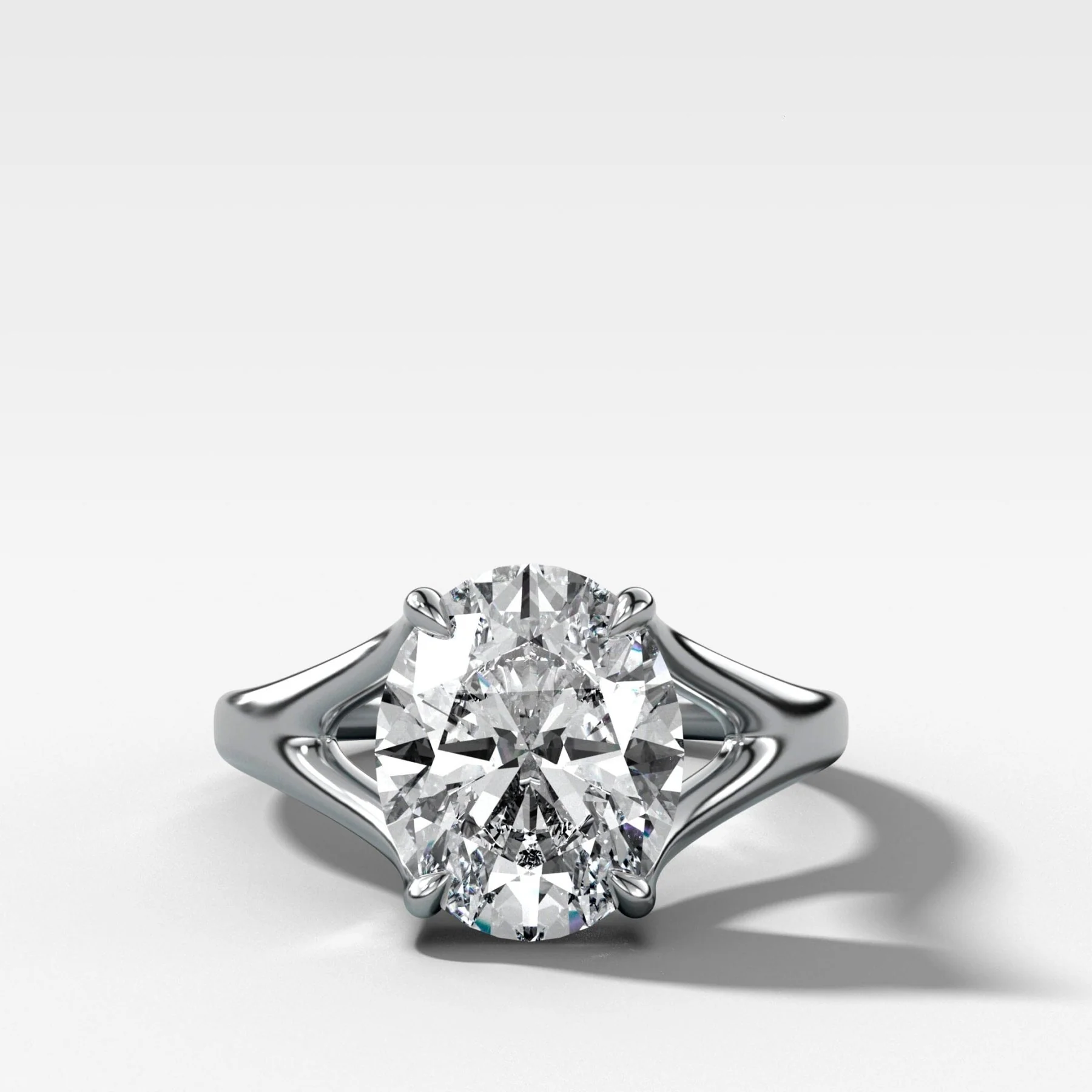 Split Shank Solitaire Engagement Ring with Oval Cut Diamond - Image 3
