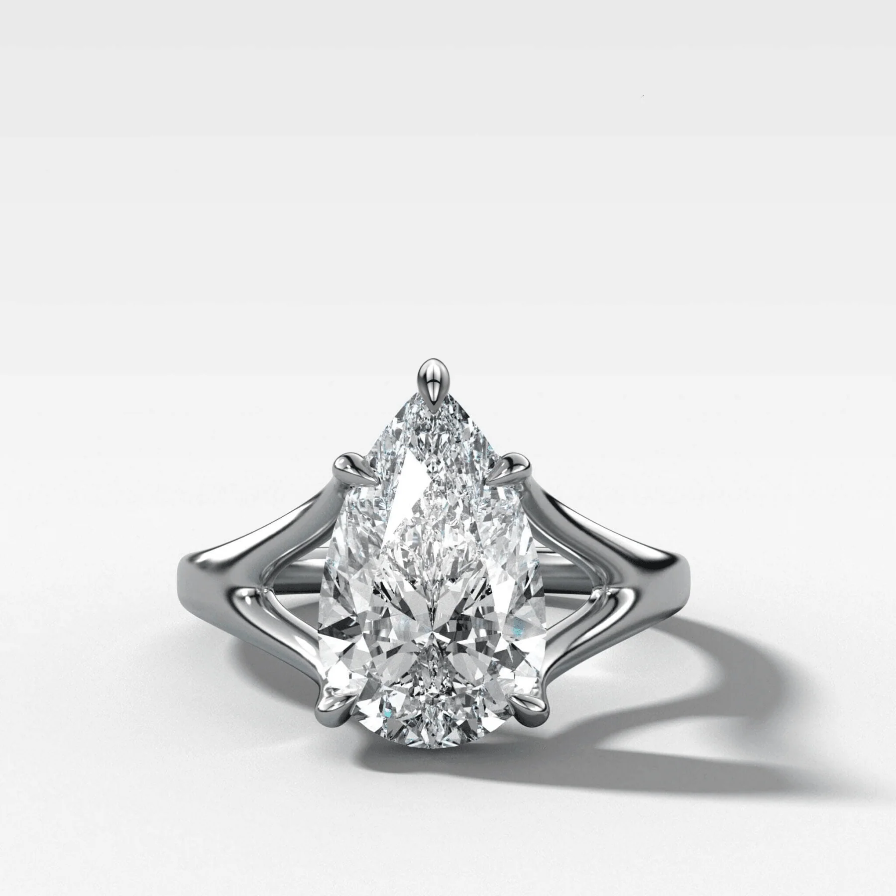Split Shank Solitaire Engagement Ring with Pear Cut Diamond - Image 5