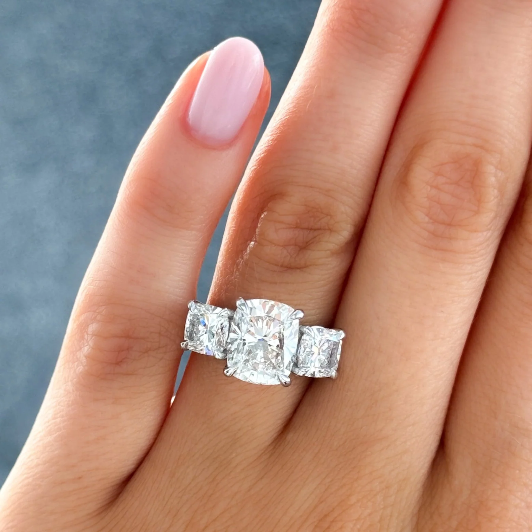 Three Stone Engagement Ring With Mixed Cushion Cut Diamonds - Image 2