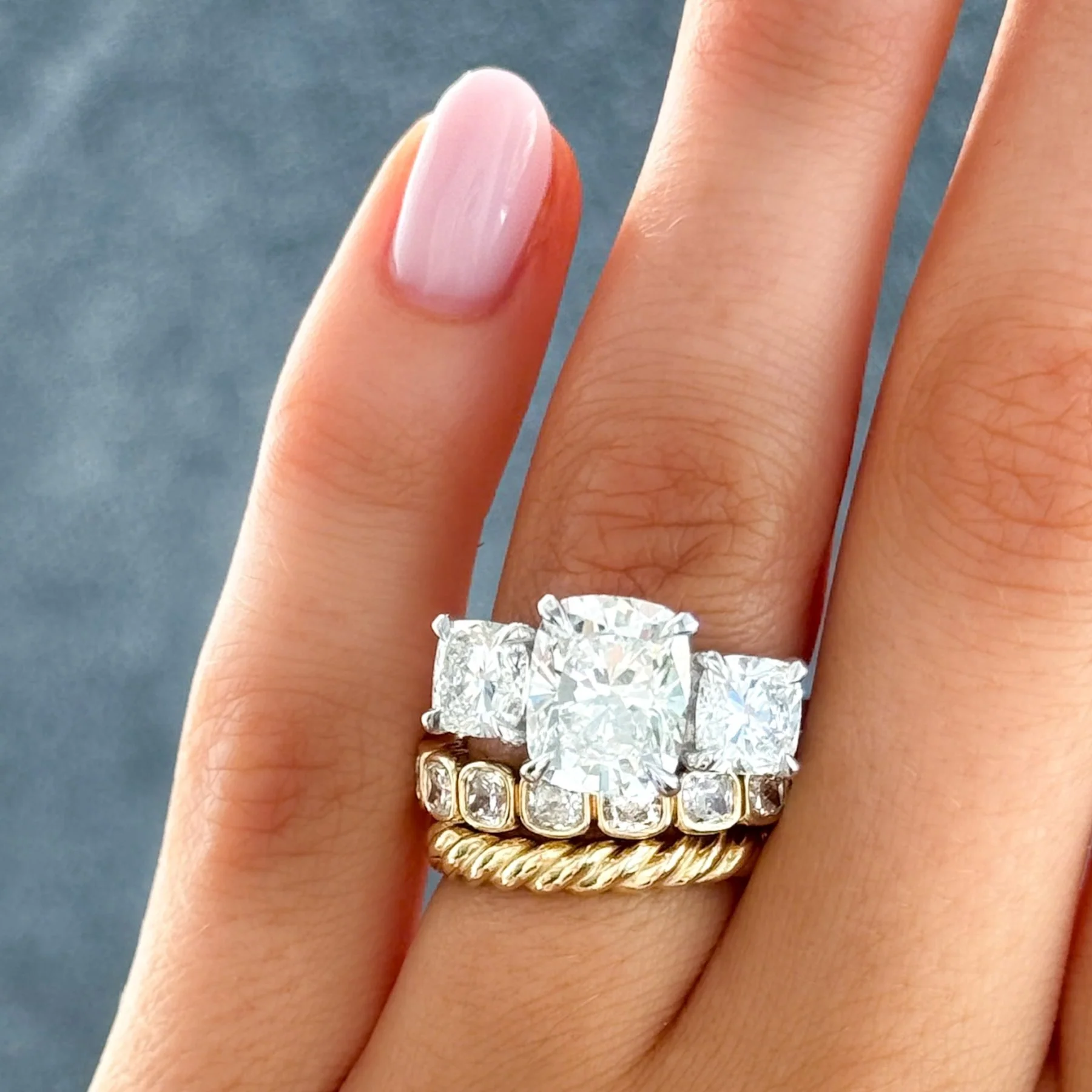 Three Stone Engagement Ring With Mixed Cushion Cut Diamonds - Image 5