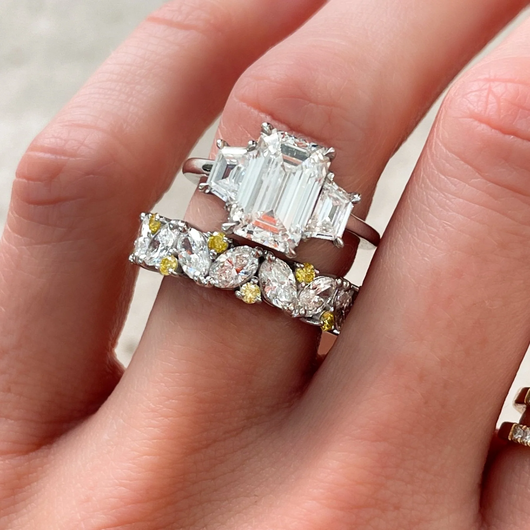 Three Stone Ring with Trapezoid Side Diamonds set with 2.51ct Lab Grown Emerald Cut Diamond - Image 2
