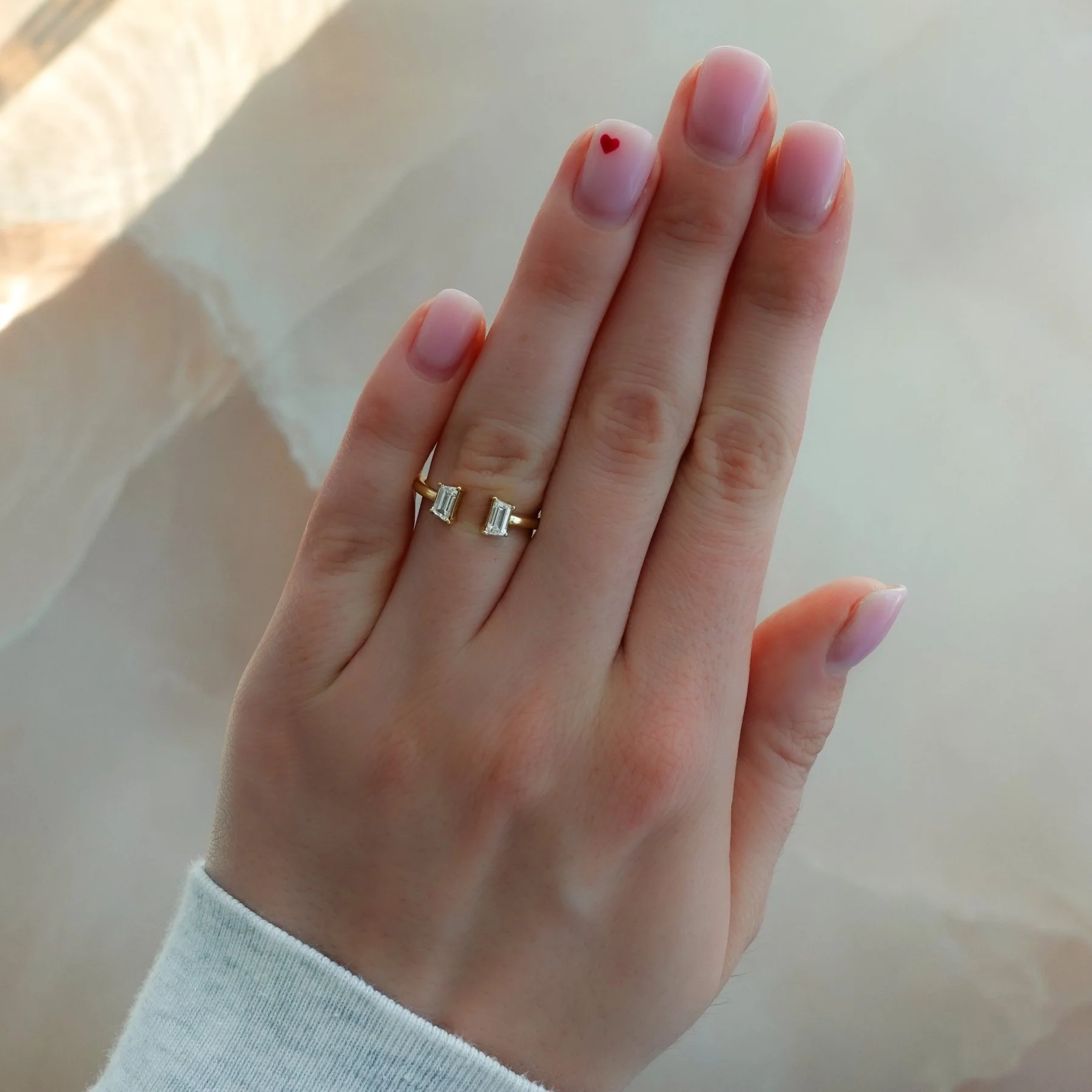 Twin Traps Diamond Finger Cuff - Image 2