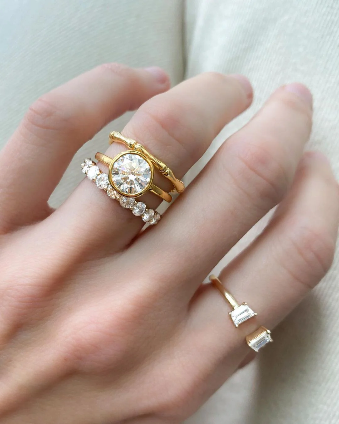 Twin Traps Diamond Finger Cuff - Image 7
